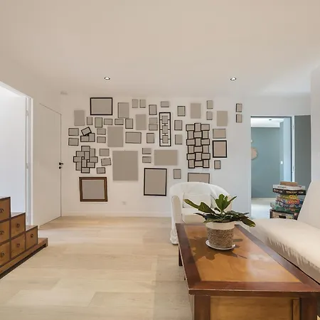 Dans Belle Maison Avec Piscine Homestay Saint-Genis-les-Ollieres